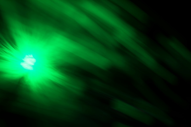 Foto grátis luz de fibra de efeito de movimento turva verde