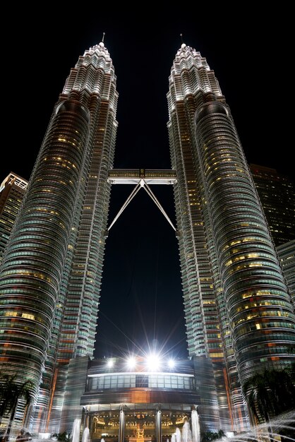 Luzes klcc Kuala Lumpur edifício malaysia