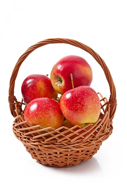 maçãs em uma cesta
