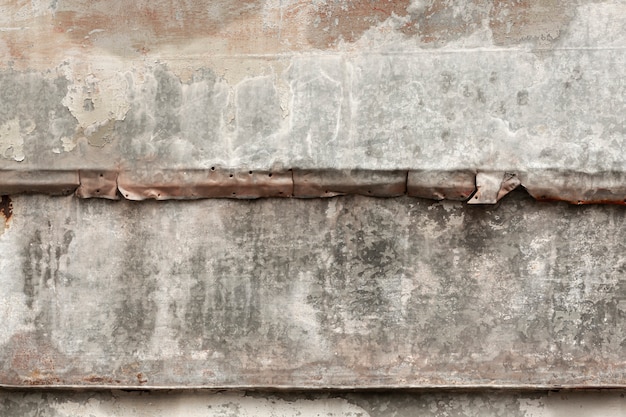 Foto grátis madeira desgastada com superfície de metal envelhecida