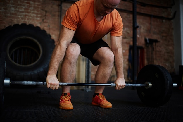 Foto grátis malhando com barbell