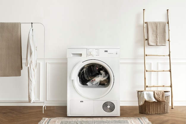Máquina de lavar em uma lavanderia minimalista