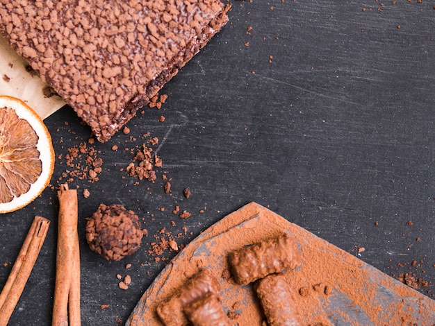 Foto grátis massa de chocolate e doces