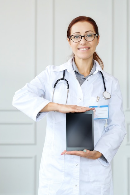 Foto grátis médico no trabalho