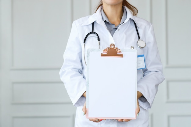 Foto grátis médico no trabalho