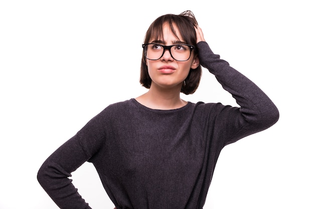 Menina adolescente confusa isolada