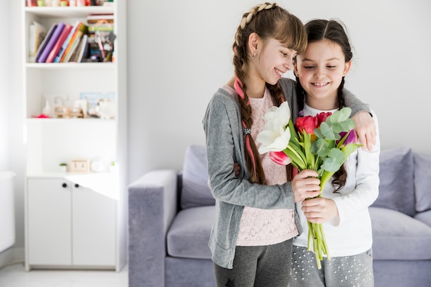 Meninas com flores