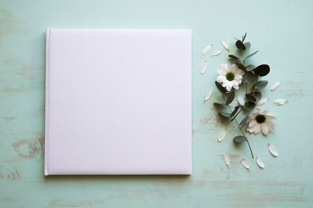 Mockup de cd floral