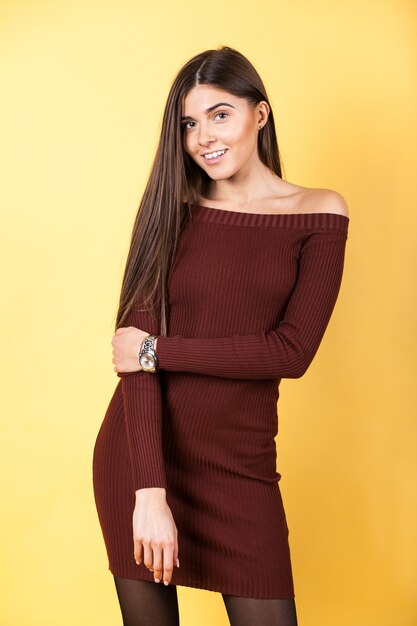 Modelo de estúdio menina moda jovem