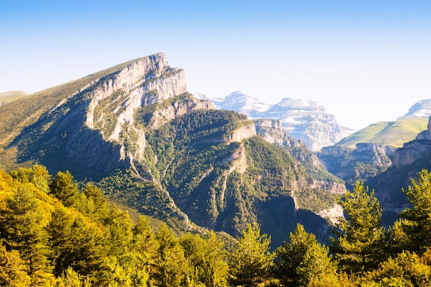 Montanha paisagem com Mondoto pico