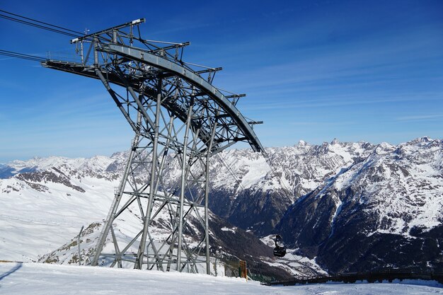 Montanhas panorâmicas nos Alpes austríacos