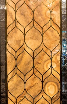 Mosaico decorativo dourado padrão ornamental árabe