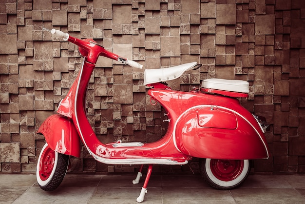 Foto grátis motocicleta vermelha do vintage