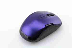 Foto grátis mouse de computador roxo