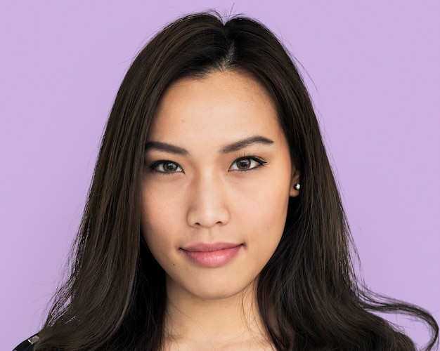 Mulher jovem asiática bonita, retrato de rosto