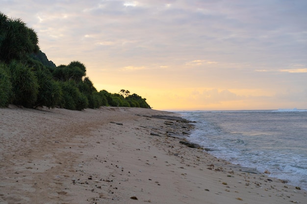 Foto grátis nascer do sol no oceano, paisagem natural, plano de fundo.