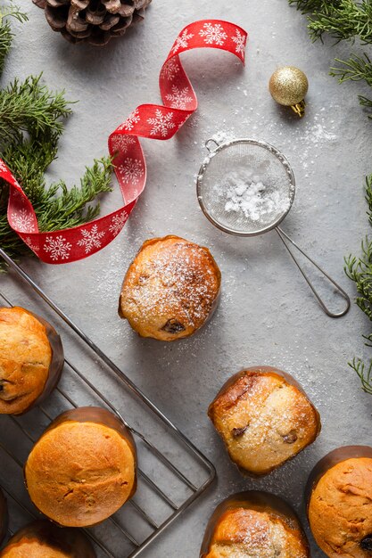 Natureza morta deliciosa composição de panetones