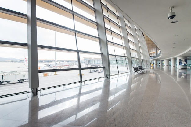 negócios arquitetura curta de vidro do terminal