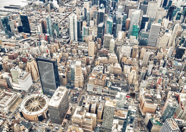 New york city do céu, vista de manhattan do helicóptero.