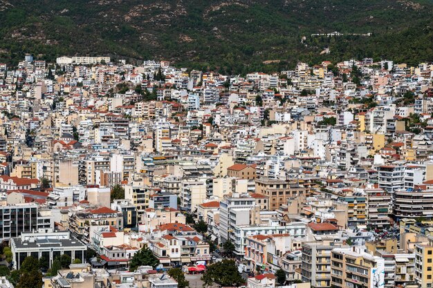 Níveis de vários edifícios residenciais e estatais em Kavala, Grécia