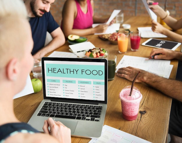 Nutrição e conceito de alimentação saudável