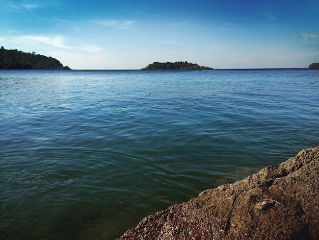 Foto grátis o oceano com algumas ilhas