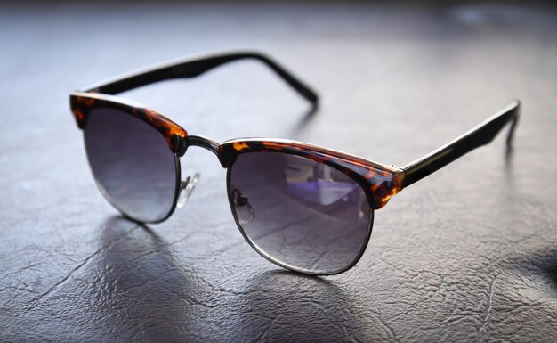 óculos de sol férias proteção óptica