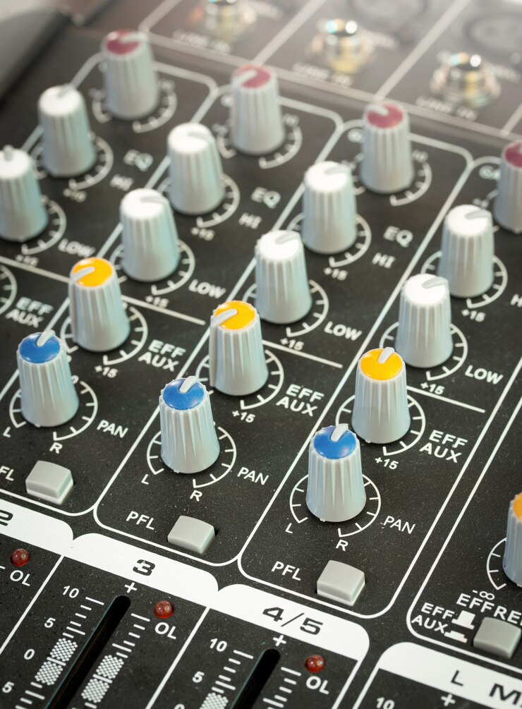 Foto grátis painel de controle do mixer de música de som