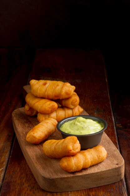 Palitos de queijo venezuelano tradicional