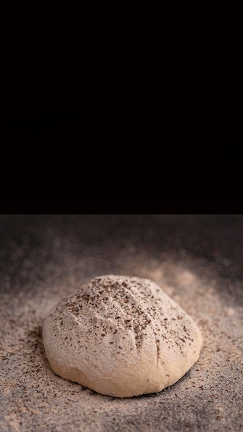 Foto grátis pão de alto ângulo com sementes