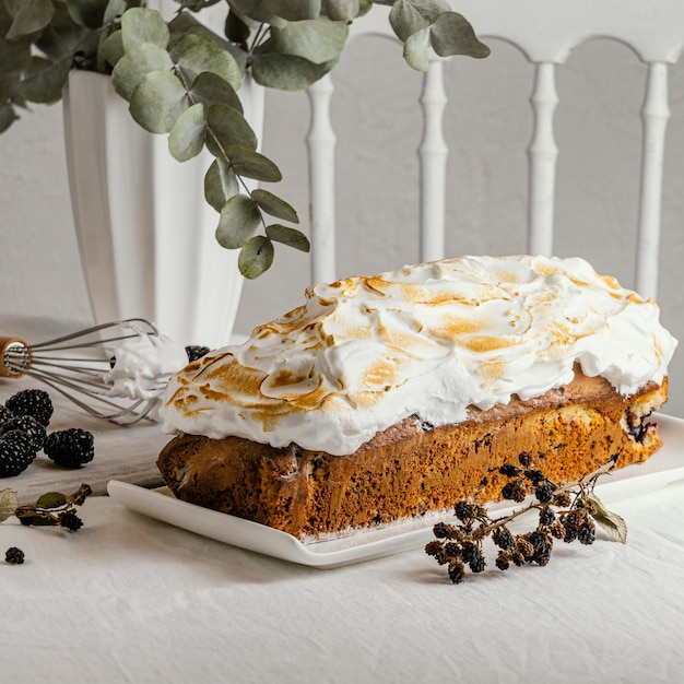 Foto grátis pão delicioso com chantilly