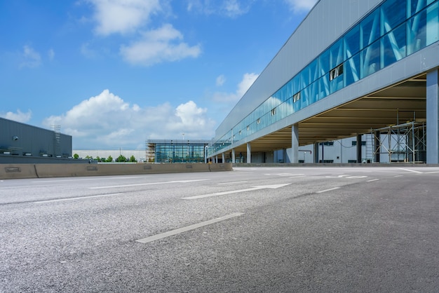 Foto grátis parque industrial, fábrica de construção, armazém