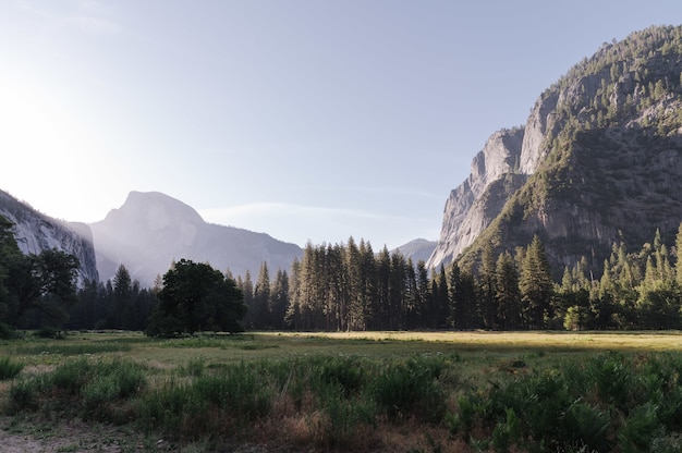 Parque Nacional de Yosemite no Vale de Yosemite nos EUA
