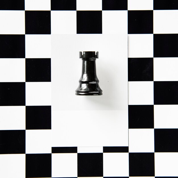 Peça de xadrez de torre em um padrão