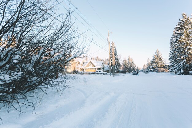 Pequena aldeia no inverno