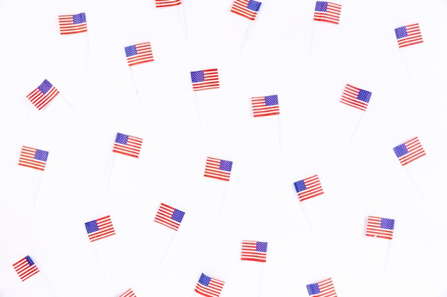 Pequenos banners com imagem da bandeira americana