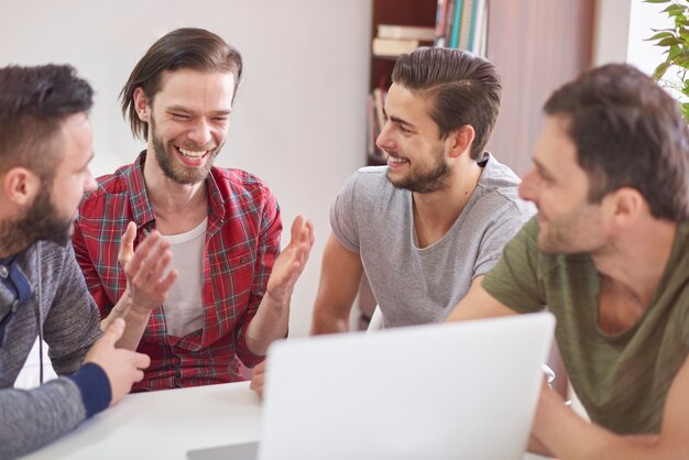 Piada muito engraçada contada por um de nossos amigos