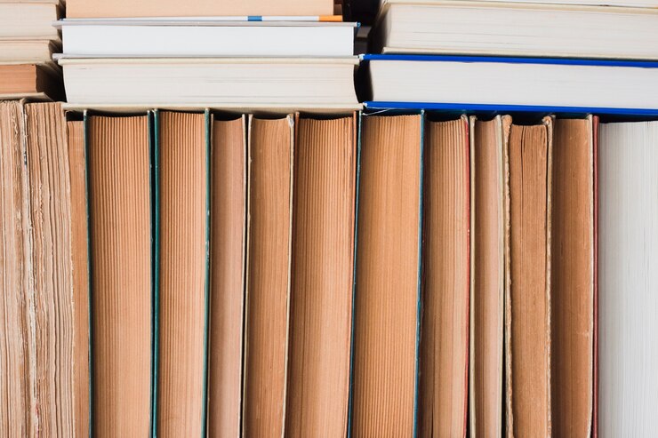 Foto grátis pilha, de, livros, ligado, um, livraria