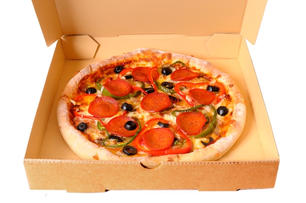 Foto grátis pizza em uma caixa de entrega