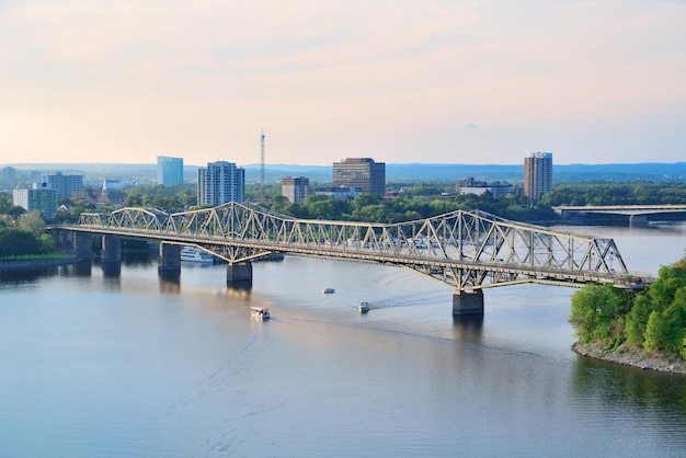 Foto grátis ponte alexandra