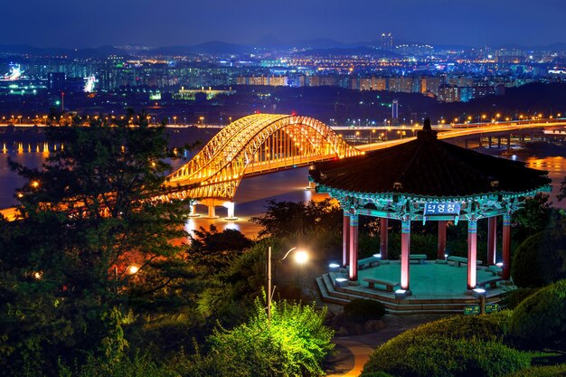 Ponte Banghwa à noite, Coreia