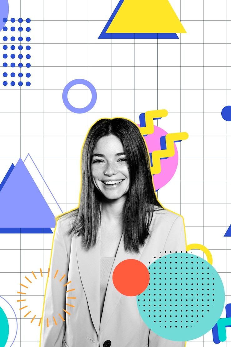 Foto grátis posição de trabalho ao lado do retrato do empregado