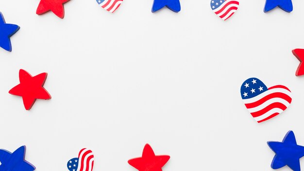 Postura plana de bandeiras americanas e estrelas