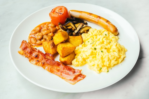 Prato de pequeno-almoço inglês