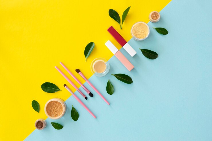 Foto grátis produtos de maquiagem alinhados