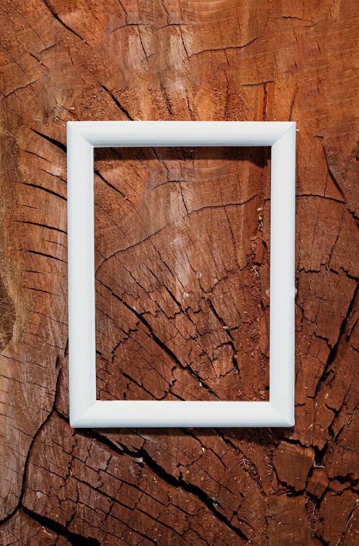 Foto grátis quadro plano sobre fundo de madeira