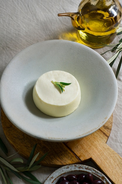 Foto grátis queijo fresco delicioso ainda vida