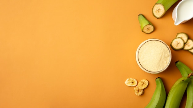 Foto grátis receita de top view com banana de plátano