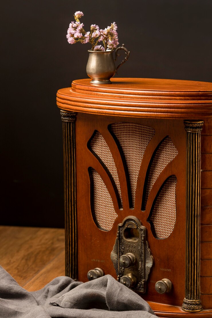 Foto grátis receptor de rádio de luxo retrô