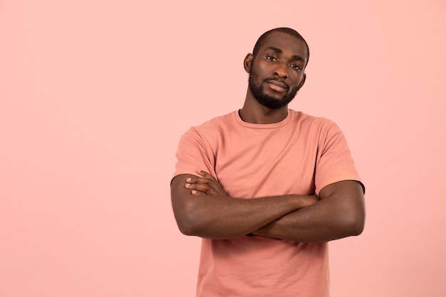 Foto grátis retrato da modelo afro-americana